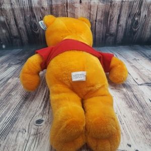Vintage Toys - Vintage 1998 Deadstock Winnie The Pooh Stuffy Vintage Toys - Vintage 1998 Deadstock Winnie The Pooh Stuffy
